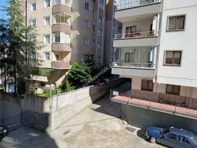 Kaçmaz Emlak'tan Trabzon Yeşiltepe'de Satılık Daire 10