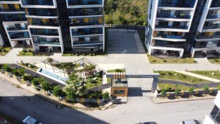 Trabzon Kaşüstünde Loft Rezidansta Satılık Lüks Daire 3