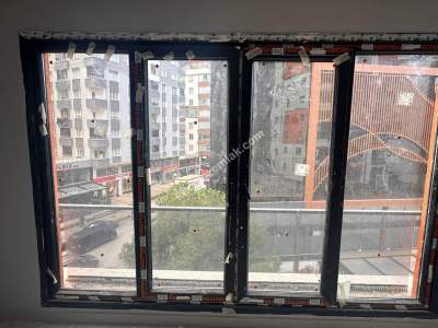 Trabzon Yomra Kaşüstünde Site İçinde Satılık Yeni Daire 31