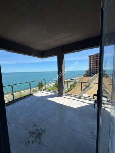 Trabzon Yomrada Sahile Yakın Site İçinde Sıfır Daire