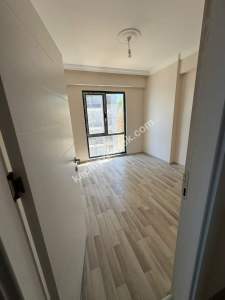 Trabzon Yomra Namık Kemal Mah'de Deniz Manzaralı 3+1 9