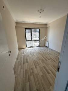 Trabzon Yomra Namık Kemal Mah'de Deniz Manzaralı 3+1 10