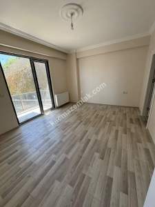 Trabzon Yomra Namık Kemal Mah'de Deniz Manzaralı 3+1 3