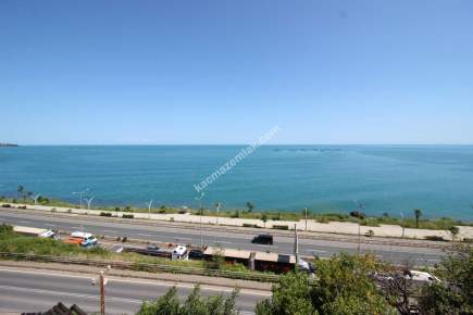 Kaçmaz Emlaktan Trabzon Yomra İlçesinde Satılık 4