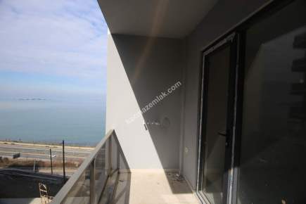 Kaçmaz Emlaktan Trabzon Yomra İlçesinde Satılık 16