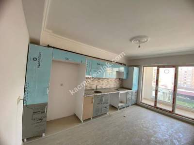 Van Hayat Hastanesi Yanı Satılık Sıfır 3+1 Daire 4