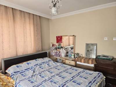 Zonguldak Mithatpaşa Mah.de Satılık İki Katlı Bina 4