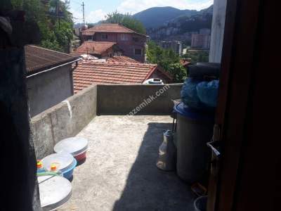 Zonguldak Mithatpaşa Mah.de Satılık İki Katlı Bina 19