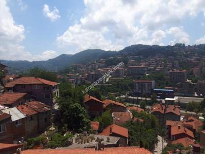 Zonguldak Mithatpaşa Mah.de Satılık İki Katlı Bina 24