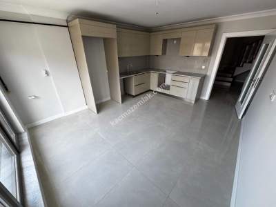 Çankaya , Güvenevler Mah.de Satılık 2+1 Dubleks Daire 14