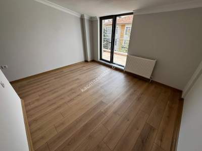 Çankaya , Güvenevler Mah.de Satılık 2+1 Dubleks Daire 31