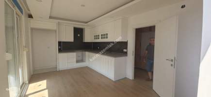 Kaçmaz Emlaktan Fırsat 4+1 Satılık Dublex Daire !! 4