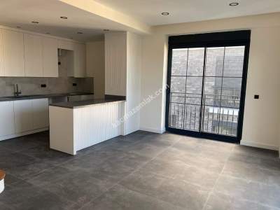 Side'de Satılık 3+1 Havuzlu Dublex 2