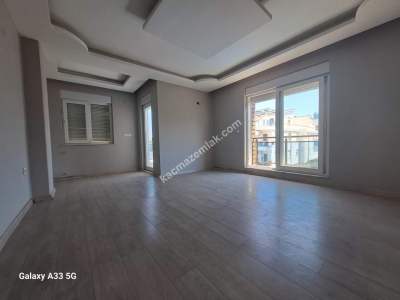 Antalya Muratpaşa Güzelbağ'da Dubleks 3+1 Daire 4