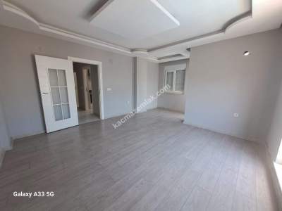 Antalya Muratpaşa Güzelbağ'da Dubleks 3+1 Daire 3