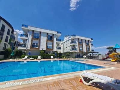 Antalya Muratpaşa Güzelbağ'da Dubleks 3+1 Daire 24