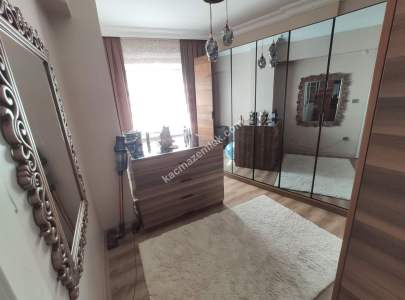 Nişanca Mah'da 4+1 180 M2 Önü Açık Teraslı Dubleks 19