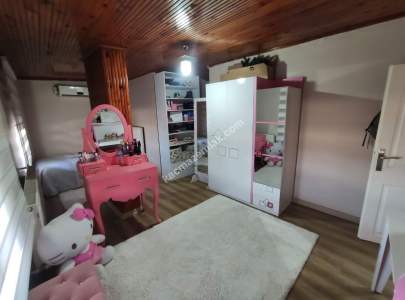 Nişanca Mah'da 4+1 180 M2 Önü Açık Teraslı Dubleks 25