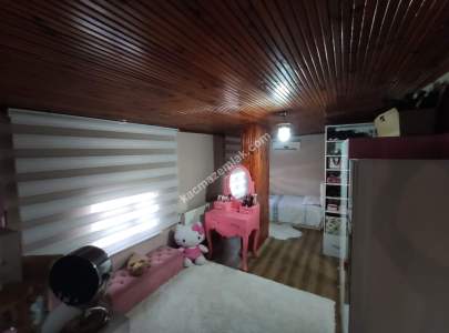 Nişanca Mah'da 4+1 180 M2 Önü Açık Teraslı Dubleks 26