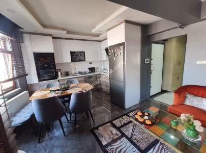 Nişanca Mah'da 4+1 180 M2 Önü Açık Teraslı Dubleks 13