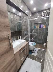 Nişanca Mah'da 4+1 180 M2 Önü Açık Teraslı Dubleks 21