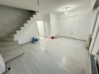 Cadde Üzeri 4+1 140 M2 Şehir Manzaralı Dubleks 4