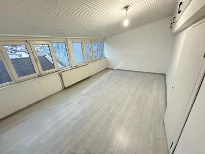 Cadde Üzeri 4+1 140 M2 Şehir Manzaralı Dubleks 14