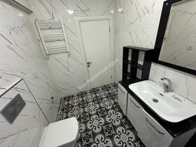 Cadde Üzeri 4+1 140 M2 Şehir Manzaralı Dubleks 12