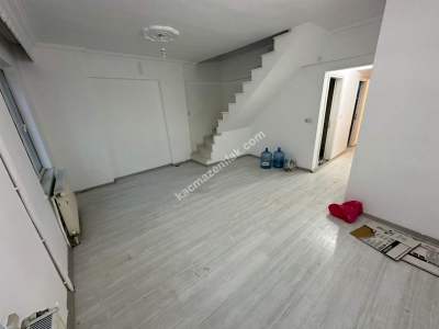 Cadde Üzeri 4+1 140 M2 Şehir Manzaralı Dubleks 5