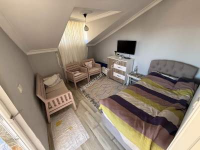 Çilekli Cami'ıne Komşu Satılık 3+2 160 M2 Dubleks Dair 4