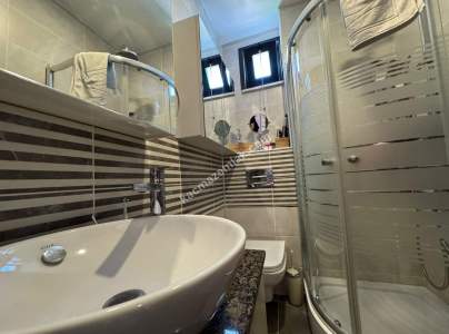 Kadıköy Bostancı'da Teraslı Deniz Manzaralı 4+2 35