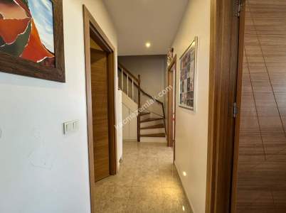 Kadıköy Bostancı'da Teraslı Deniz Manzaralı 4+2 31