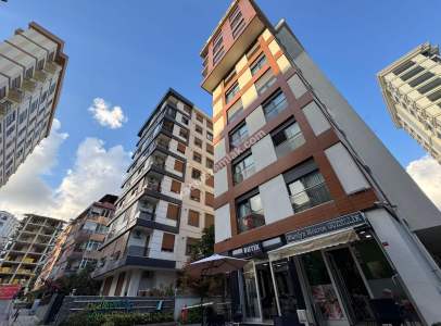 Kadıköy Bostancı'da Teraslı Deniz Manzaralı 4+2 37