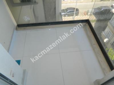 Koşuyolunda, Sıfır Binada, Deniz Ve Şehir Manzaralı 4+1 12