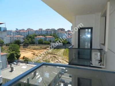 Koşuyolunda, Sıfır Binada, Deniz Ve Şehir Manzaralı 4+1 13