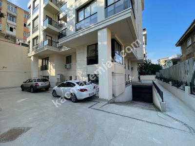 Koşuyolunda, Sıfır Binada, Deniz Ve Şehir Manzaralı 4+1 33