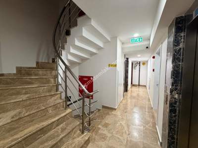 Kadıköy Koşuyolu Mahallesi 4+1 Satılık 142 M2 Duble 7