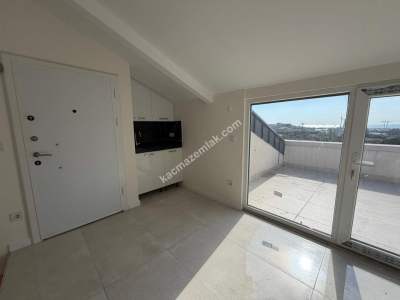 Kadıköy Koşuyolu Mahallesi 4+1 Satılık 142 M2 Duble 22