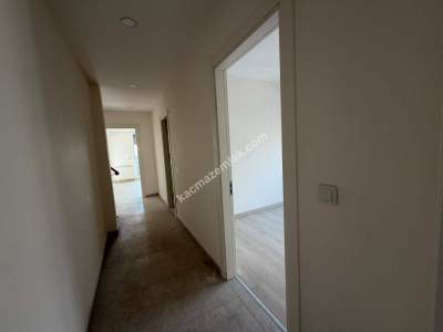 Kadıköy Koşuyolu Mahallesi 4+1 Satılık 142 M2 Duble 16