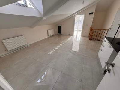 Kadıköy Koşuyolunda Yenibina 180M2 Satılık 3+1 Dubleks 13