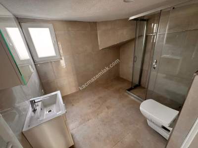 Kadıköy Koşuyolunda Yenibina 180M2 Satılık 3+1 Dubleks 18