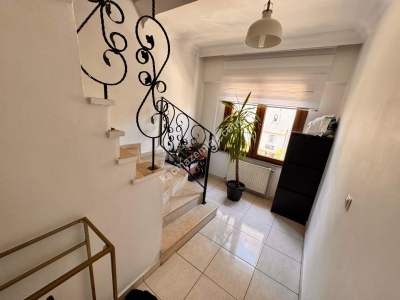 Kartal Karlıtepe Mahallesinde Satılık3+2 Dubleks Daire 16