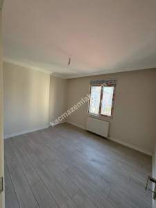 Maltepe Altayçeşme'de Çift Girişli Genişmetrekareli 4+ 12