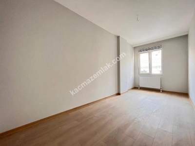 Altıntepe Sahilde Sıfır Binada Geniş Lüks 4+1 Dubleks 15