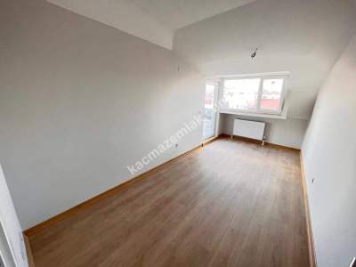 Altıntepe Sahilde Sıfır Binada Geniş Lüks 4+1 Dubleks 20