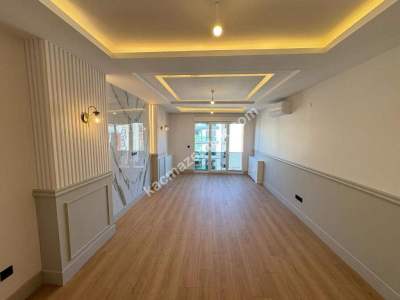 Altıntepe Bağdat Caddesi'nde Ön Cephe 165M² 3+1 Dublek 6