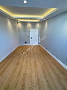 Altıntepe Bağdat Caddesi'nde Ön Cephe 165M² 3+1 Dublek 15