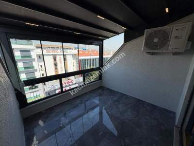 Altıntepe Bağdat Caddesi'nde Ön Cephe 165M² 3+1 Dublek 36