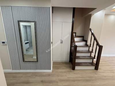 Altıntepe De Deniz Manzaralı Ön Cephe 2+1 Dubleks 18