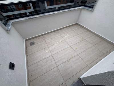 Altıntepe De Deniz Manzaralı Ön Cephe 2+1 Dubleks 24